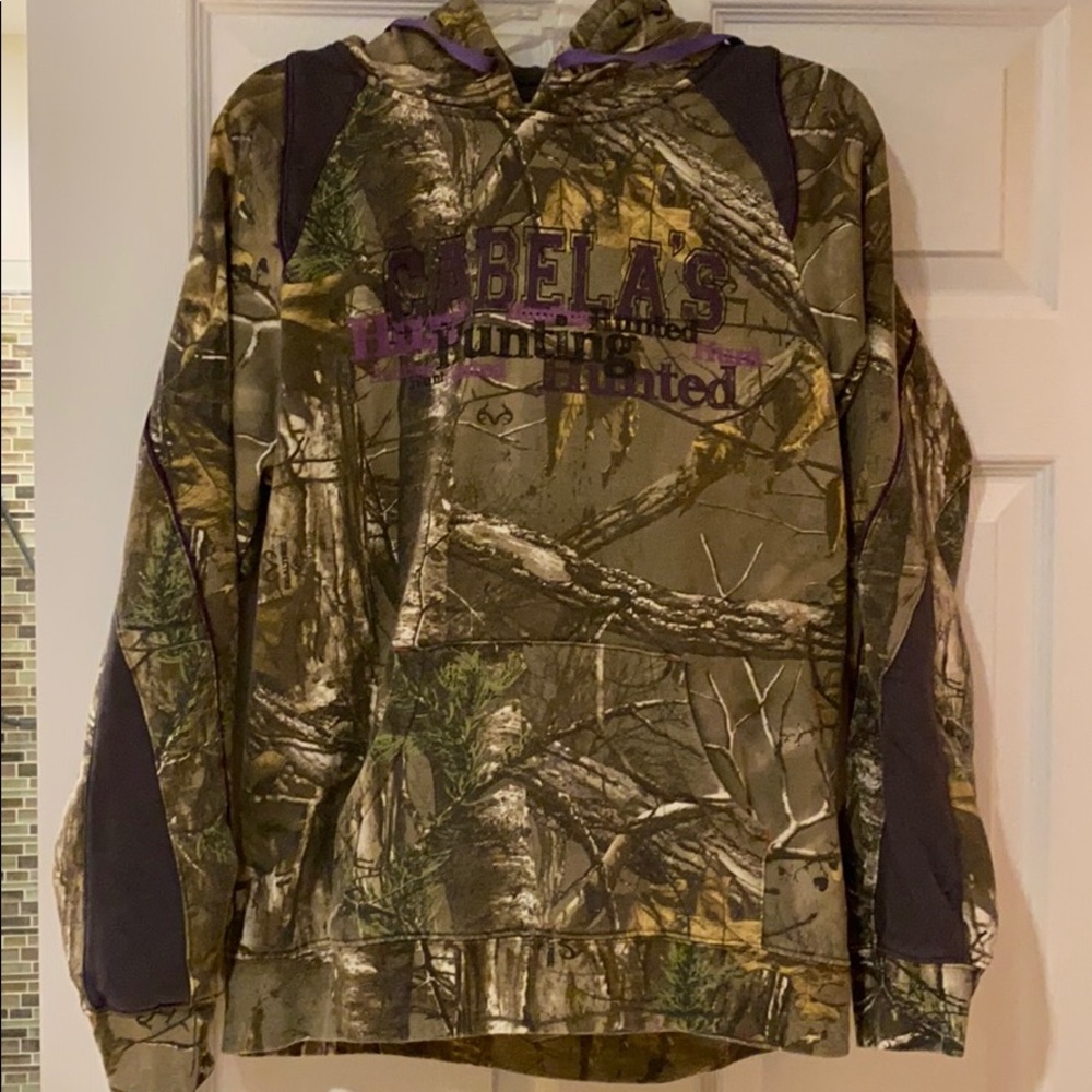 Cabela’s hoodie